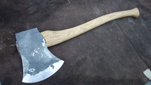 Podtínací sekera KING